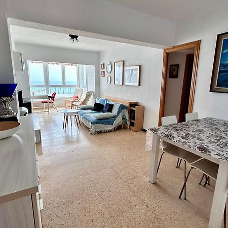 Ferienwohnung Piso En El Puig: Frente Al Mar Exterior foto
